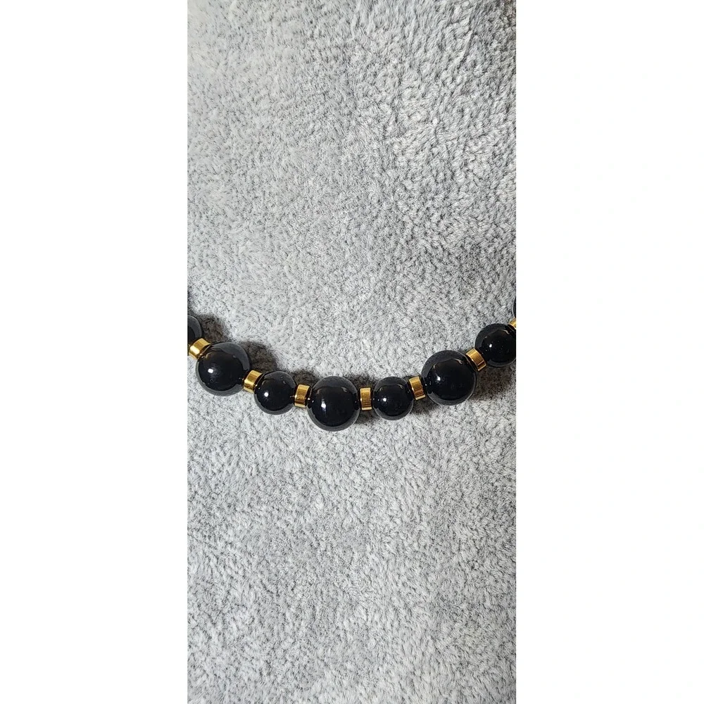 Vintage Black and Gold Beaded Necklace Classic Round Bead‎ Strand Jewelry